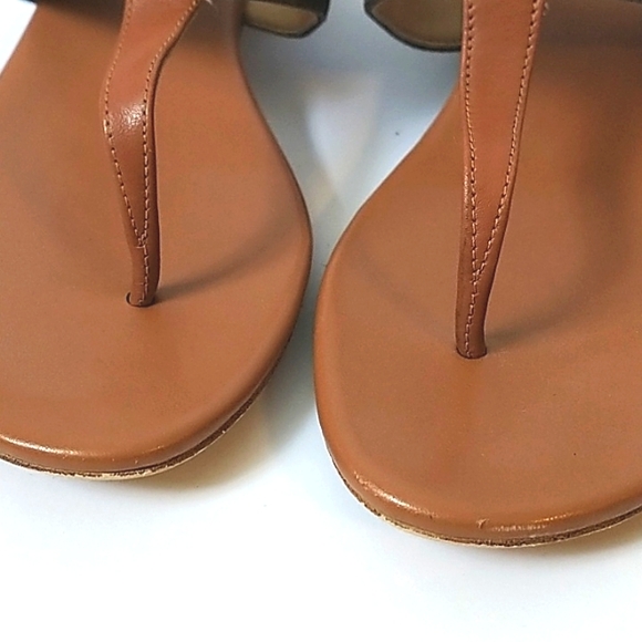 Michael Kors Charlton Sandals - Picture 7 of 12